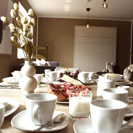 Stilvoll Wohnen - Job & Urlaub